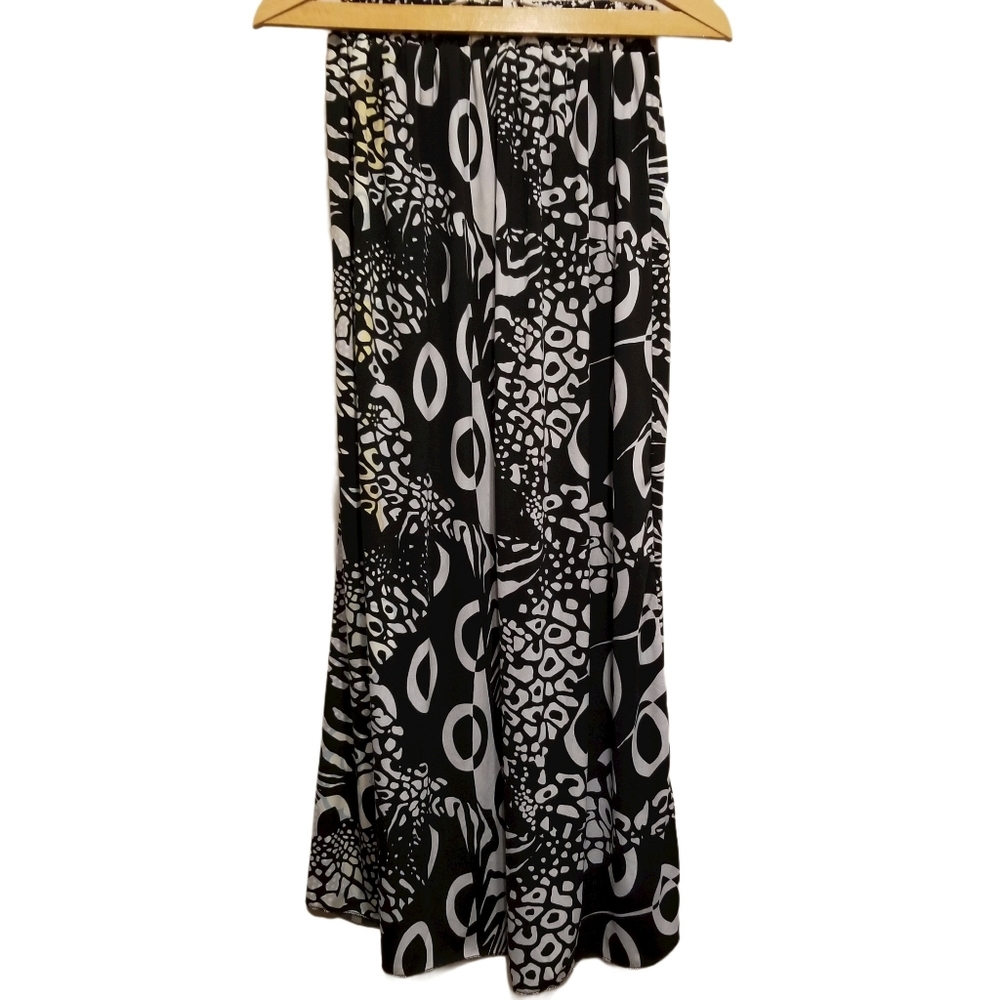 NWOT Women's Maxi Skirt